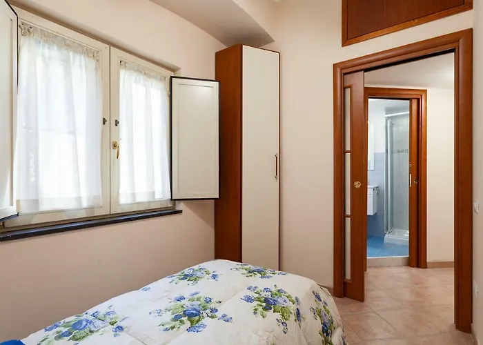 Doris House דירה